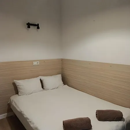 Hostel Mickiewicza 22 *