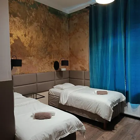 Mickiewicza 22 * Katowice