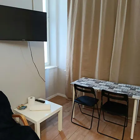 Mickiewicza 22 Hostel *